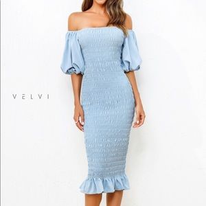 Lady black tie blue dress M